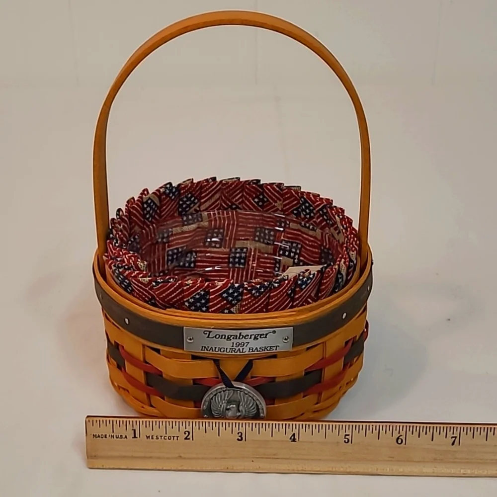 Longaberger 1997 Inaugural Basket with Liner